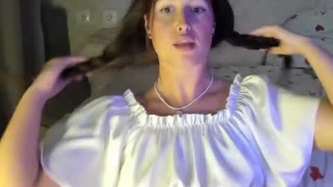 Snapshot of jojoandjena chatting on June 2026 07:13:01 PM Jojo and Jena online show from June 2026 07:13:01 PM