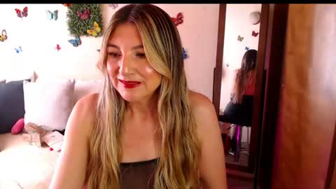 Jolie Mature online show from June 2026 07:31:02 PM