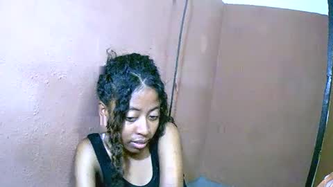 Snapshot of joliekah27 chatting on March 2025 07:02:01 PM joliekah27 online show from March 2025 07:02:01 PM