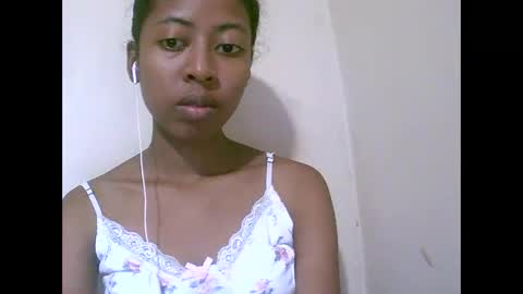 joliekah27 online show from April 2026 07:45:01 AM