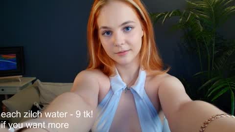 Snapshot of jolly_bean chatting on January 2025 11:43:01 AM Polly  online show from January 2025 11:43:01 AM