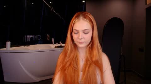 Snapshot of jolly_bean chatting on January 2025 04:12:01 AM Polly  online show from January 2025 04:12:01 AM