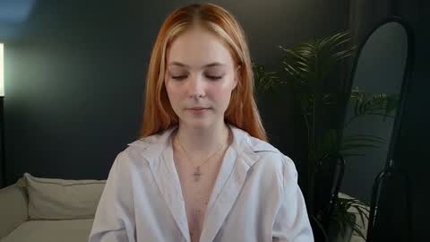 Snapshot of jolly_bean chatting on February 2025 08:24:01 AM Polly  online show from February 2025 08:24:01 AM