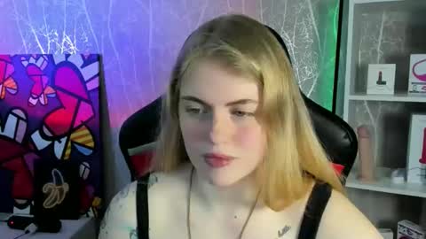 Snapshot of jolly_doll_ chatting on May 2026 04:18:02 AM Jolly online show from May 2026 04:18:02 AM