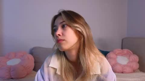 Viola online show from October 2025 11:18:01 AM