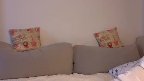 Viola online show from October 2025 11:21:02 AM