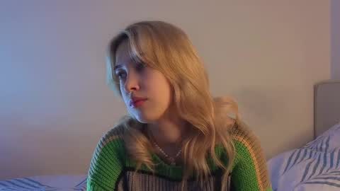 Viola online show from November 2025 11:09:02 AM