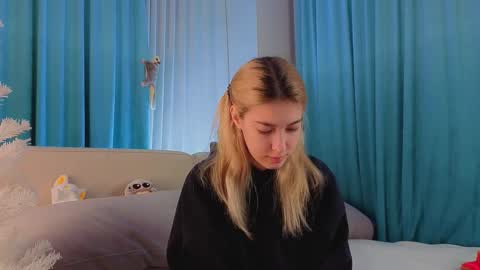 Viola online show from December 2025 11:28:02 AM