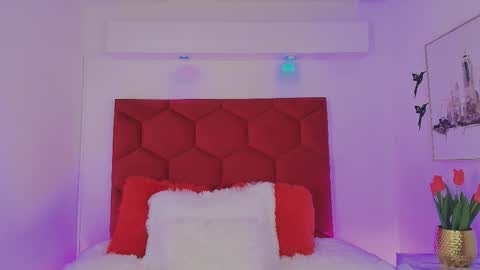 Jonas  online show from September 2025 01:05:02 PM