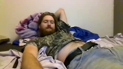 Snapshot of jonathan734722 chatting on December 2025 12:27:01 AM jonathan734722 online show from December 2025 12:27:01 AM