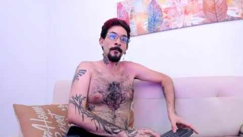 jonathan_sinn online show from June 2026 03:44:01 AM