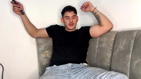 jonathancast08 online show from April 2026 08:20:01 PM