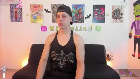 Instagram jonathanfit14 online show from October 2025 09:37:02 PM