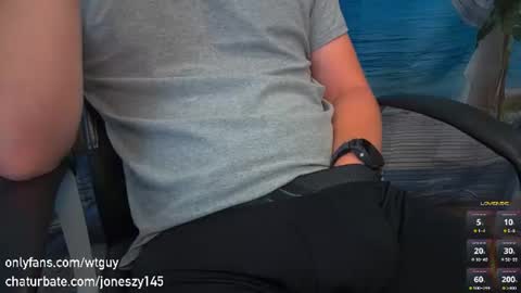 Snapshot of joneszy145 chatting on June 2026 08:33:01 PM WhteGuy online show from June 2026 08:33:01 PM