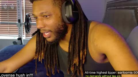 Snapshot of jonnistrokes chatting on March 2025 03:39:01 PM Jonni online show from March 2025 03:39:01 PM