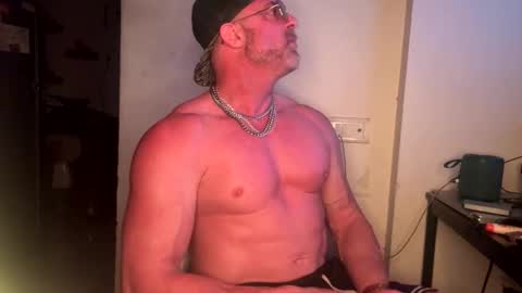 Jonny Cockfill online show from November 2025 10:10:01 PM