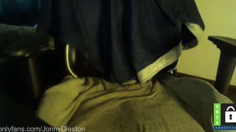 Snapshot of jonnydieston777 chatting on January 2025 04:48:02 PM JonnyDieston online show from January 2025 04:48:02 PM