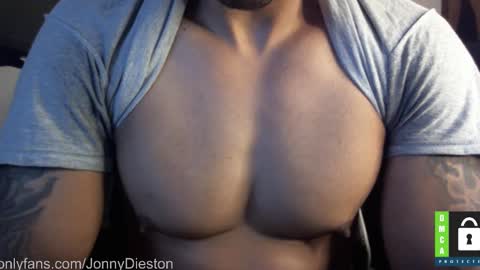 Snapshot of jonnydieston777 chatting on November 2025 04:16:01 PM JonnyDieston online show from November 2025 04:16:01 PM