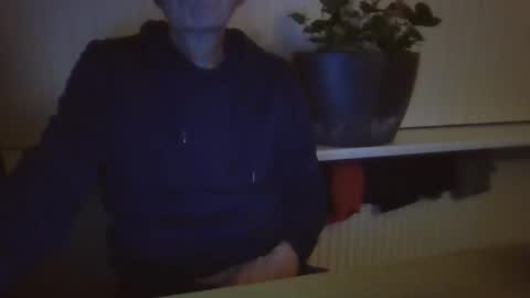 Snapshot of jop55 chatting on December 2024 08:18:02 PM Jop55 online show from December 2024 08:18:02 PM