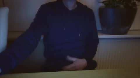 Snapshot of jop55 chatting on December 2024 07:05:02 PM Jop55 online show from December 2024 07:05:02 PM