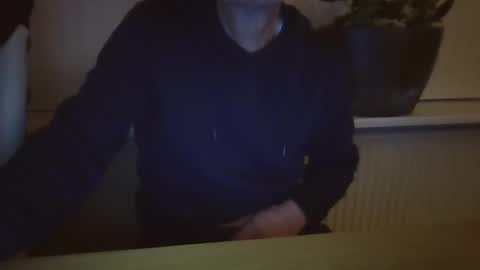 Snapshot of jop55 chatting on February 2025 09:09:01 PM Jop55 online show from February 2025 09:09:01 PM