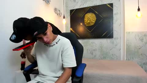 jordanandandrew online show from February 2025 07:27:02 PM