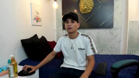 jordanandandrew online show from February 2025 07:21:01 PM