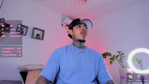 Snapshot of jordansmiith_ chatting on January 2025 01:00:01 AM Jordan Smith online show from January 2025 01:00:01 AM