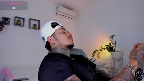 Snapshot of jordansmiith_ chatting on February 2025 11:30:02 PM Jordan Smith online show from February 2025 11:30:02 PM