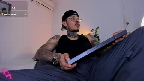 Snapshot of jordansmiith_ chatting on February 2025 08:47:01 PM Jordan Smith online show from February 2025 08:47:01 PM