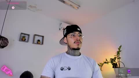 Snapshot of jordansmiith_ chatting on February 2025 02:57:01 PM Jordan Smith online show from February 2025 02:57:01 PM