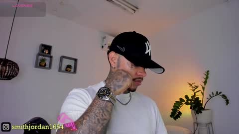 Snapshot of jordansmiith_ chatting on February 2025 08:39:01 PM Jordan Smith online show from February 2025 08:39:01 PM