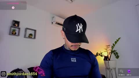 Snapshot of jordansmiith_ chatting on March 2025 08:32:02 PM Jordan Smith online show from March 2025 08:32:02 PM