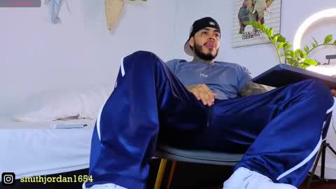 Snapshot of jordansmiith_ chatting on September 2025 08:41:01 PM Jordan Smith online show from September 2025 08:41:01 PM