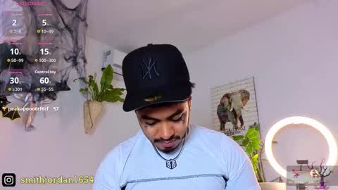 Snapshot of jordansmiith_ chatting on October 2025 09:24:02 PM Jordan Smith online show from October 2025 09:24:02 PM