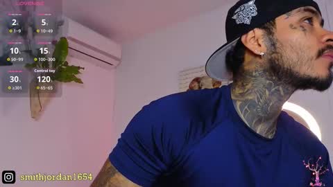 Snapshot of jordansmiith_ chatting on October 2025 02:56:02 PM Jordan Smith online show from October 2025 02:56:02 PM