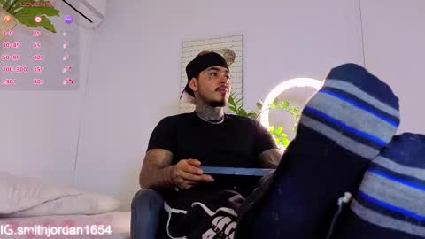 Snapshot of jordansmiith_ chatting on November 2025 09:13:02 PM Jordan Smith online show from November 2025 09:13:02 PM