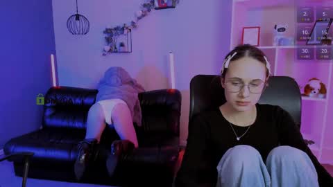 jose_fairy online show from April 2026 07:58:01 PM