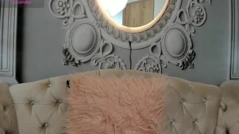 Katalina online show from February 2025 10:07:02 PM