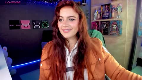 Snapshot of joselynsweet chatting on October 2025 08:09:02 PM Sofia Garcia online show from October 2025 08:09:02 PM