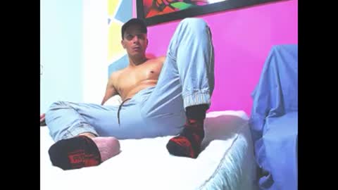 dirtyhot latin online show from October 2025 04:24:02 AM