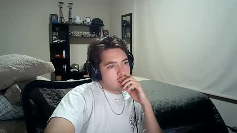 Snapshot of josh_fucks420 chatting on March 2025 03:57:02 AM Josh online show from March 2025 03:57:02 AM