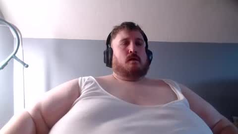 Snapshot of joshc627 chatting on June 2026 11:40:02 PM joshc627 online show from June 2026 11:40:02 PM