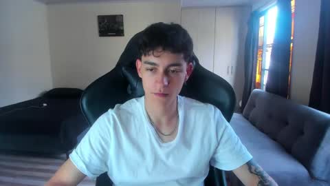 Josh online show from April 2026 09:34:01 PM