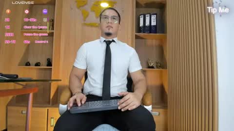 Snapshot of joshmiller___ chatting on July 2026 11:48:01 AM joshmiller___ online show from July 2026 11:48:01 AM