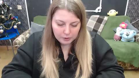 josiesun771 online show from February 2025 10:08:02 AM