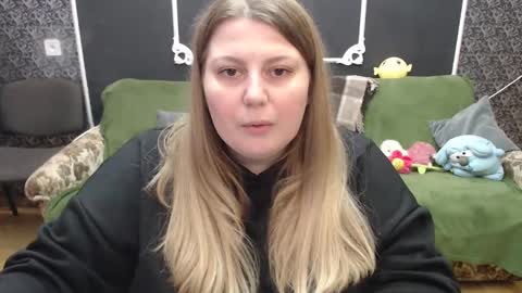 josiesun771 online show from February 2025 07:34:02 AM