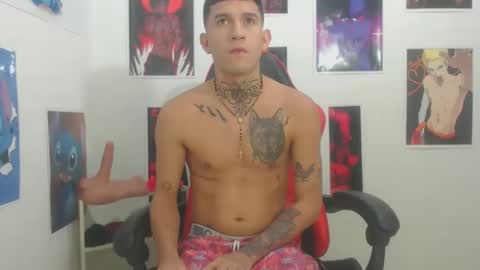 josue_linares online show from December 2025 09:28:02 AM
