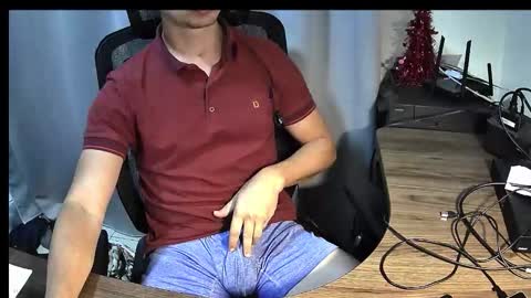 Matias online show from December 2025 05:57:01 AM