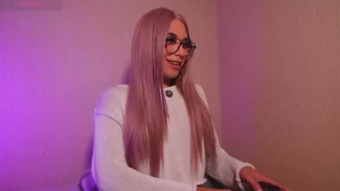 Danae online show from May 2026 12:18:01 AM